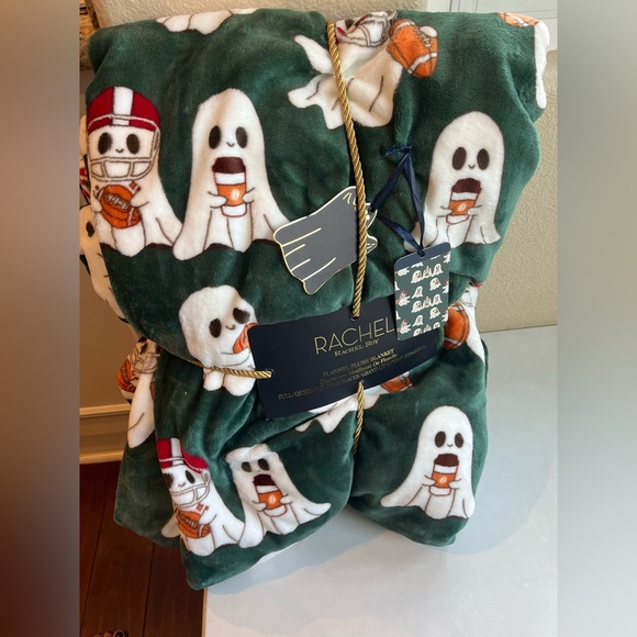 Rachel Roy Football Ghost Plush Blanket - Picture 1 of 4